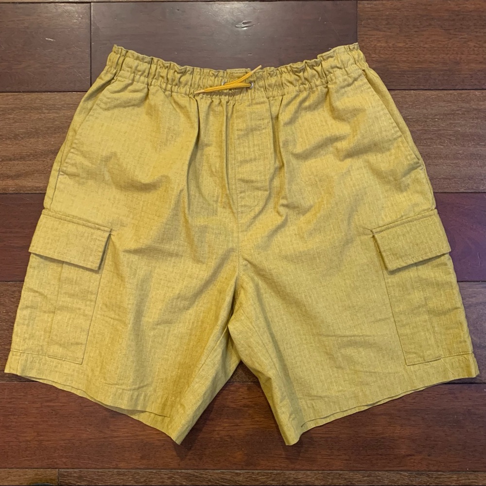 Noah cargo shorts.
